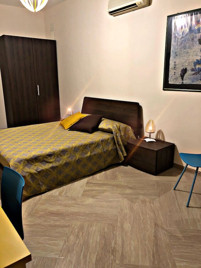 ナポリシティイン