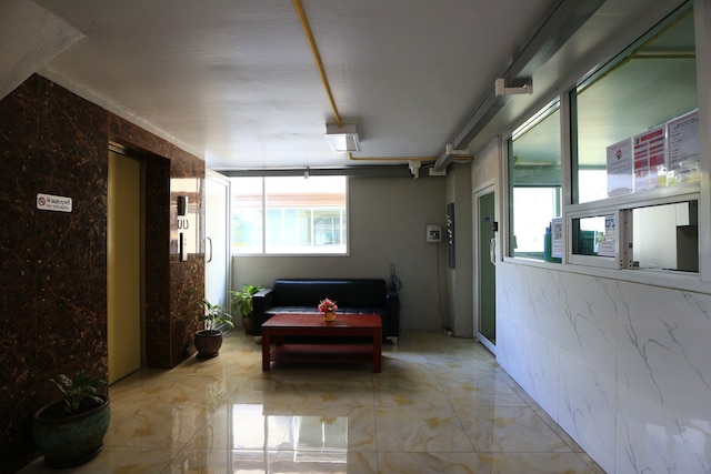 ユー ハウス レジデンス