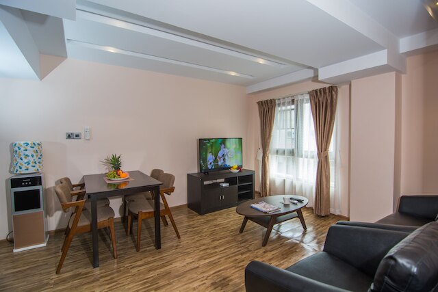 ローズ ヴィラ レジデンス