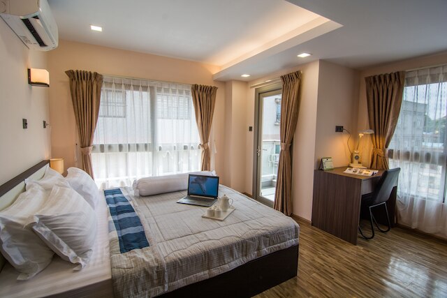 ローズ ヴィラ レジデンス