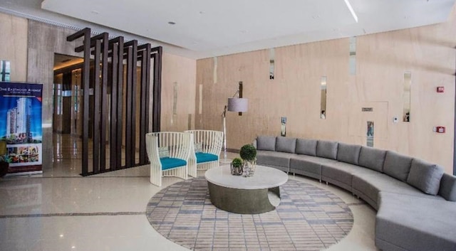 ワン イーストウッド アベニュー タワー 1