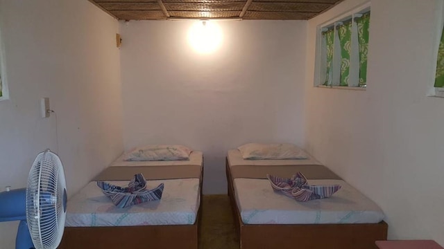 ブーゲンビリア パラダイス キャンプグラウンド ホステル