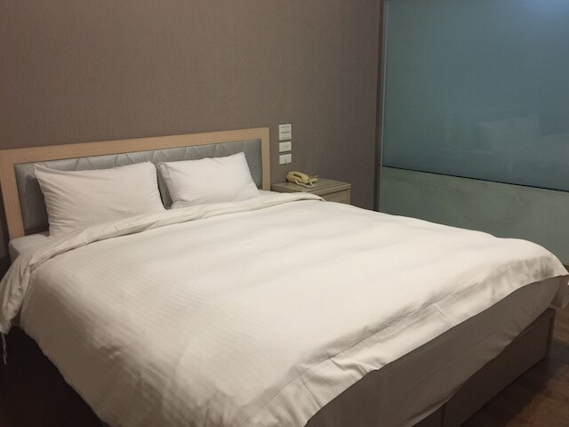 ホァン タイ ホテル (皇泰大饭店)