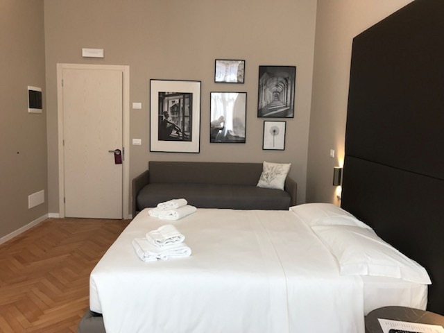 ホテル パラッツォ マーティネリ ドルフィン