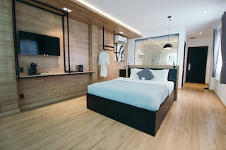 チョテル ファム グー ラオ