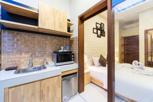 パイサ スミニャック リビング