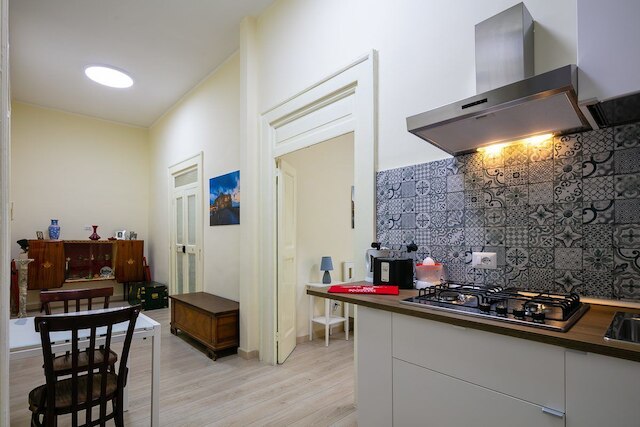 カロッツィエリ - BH 114