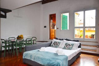 アンニョーロ アパートメント