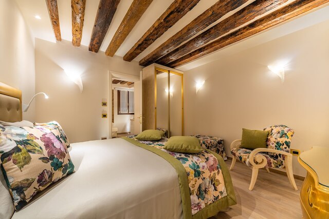 ニケ アパートメンツ ベニス カステッロ