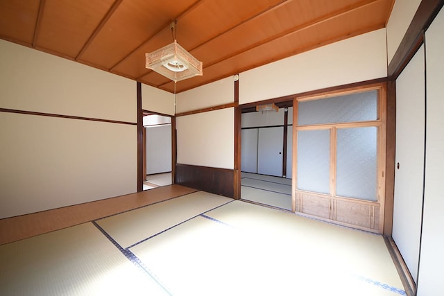 Tarbo's House Nishikitsuji : 無料駐車場付き、ペット可能