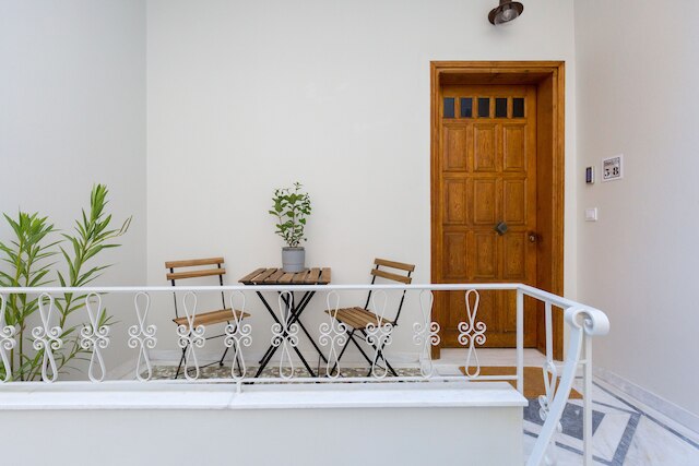 ディノストラトス ハウス