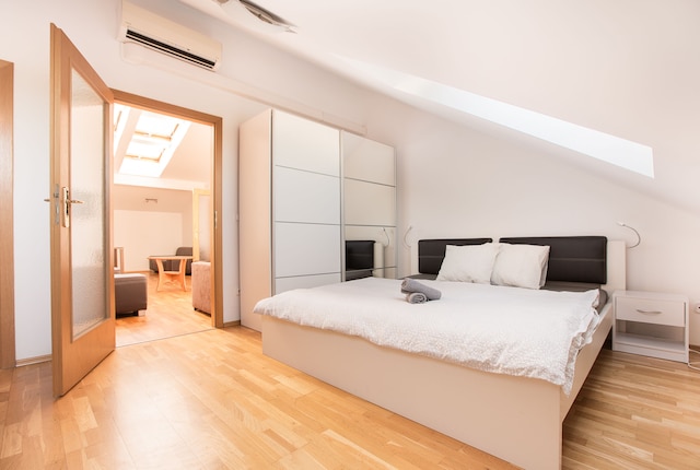 プレミア アパートメント ビシェフラド