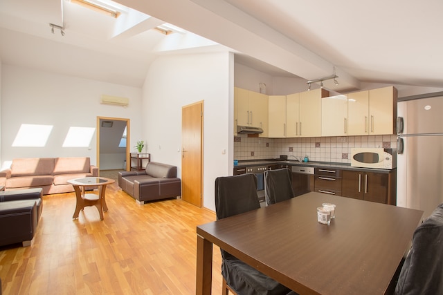 プレミア アパートメント ビシェフラド