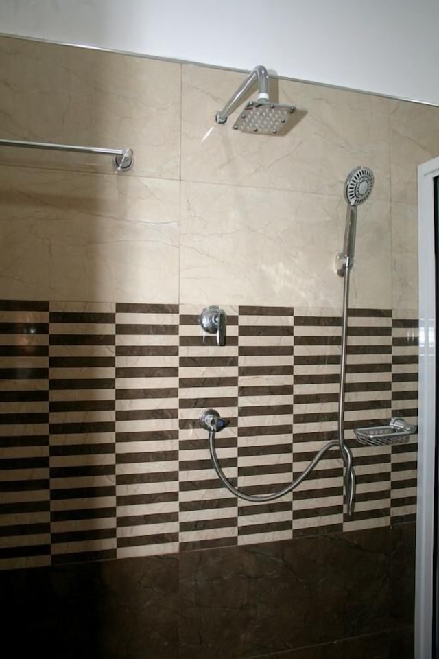 バンバ フラット