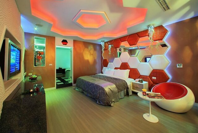 ローマン バケーション モーテル (羅馬假期汽車旅館)