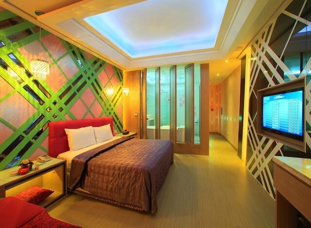 ローマン バケーション モーテル (羅馬假期汽車旅館)