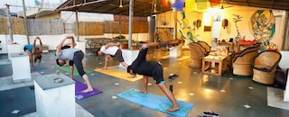 ジュガード ホステルズ