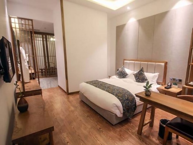 ジアリ インティドゥ ブランチ