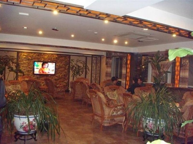 ジアリー イン ウィドゥス アレイ ブランチ (嘉立连锁酒店 (成都宽窄巷子店))