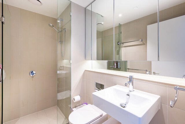 サブリナ、ベッドルーム 2 室、ドックランズ アパートメント