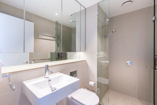 サブリナ、ベッドルーム 2 室、ドックランズ アパートメント