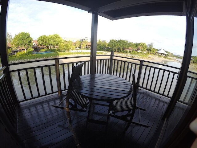 デ ウォーター シャレー ランカウイ ラグーン