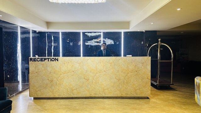 ホテル ザ キャピタル