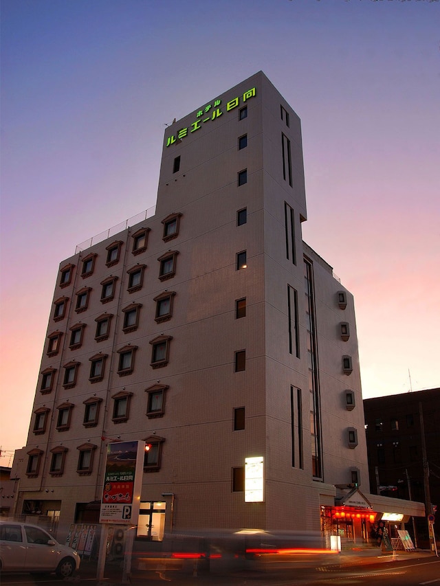 ルミエール日向