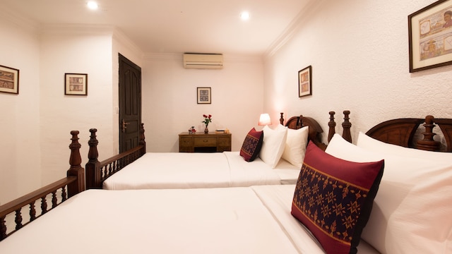 マネ コロニアル クラシック