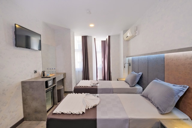 ザ クイーン ホテル