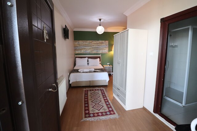 ミレイ アパート ホテル