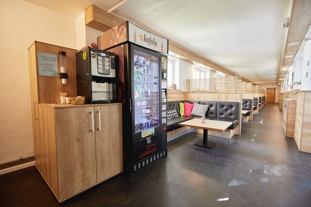 ユニバーシティ ホテル