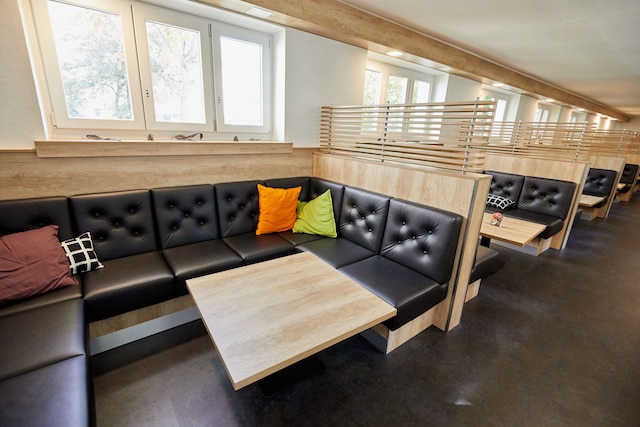 ユニバーシティ ホテル