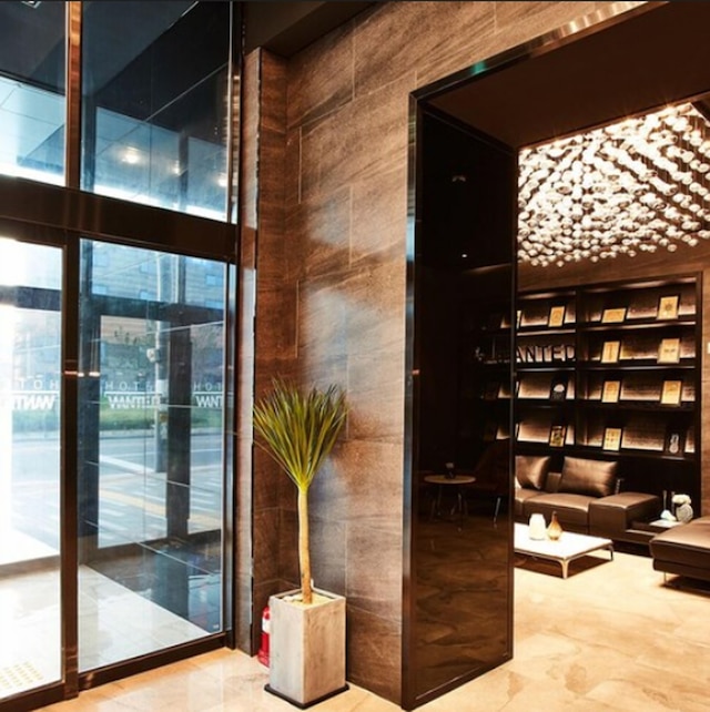 ホテル ウォンテッド