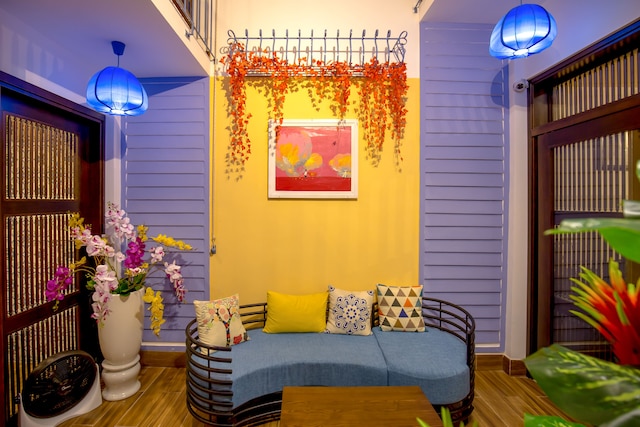 ソン トラン ホテル ホイアン