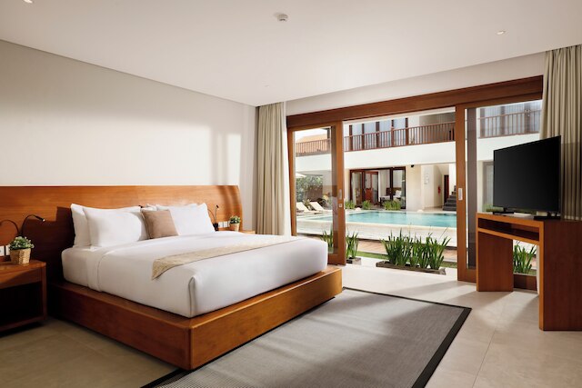 ザ・ビジャ・ビラズ・バイ・ナクラ