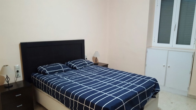 ピソ フント アル プエンテ ロマーノ イ メスキータ コン コチェラ