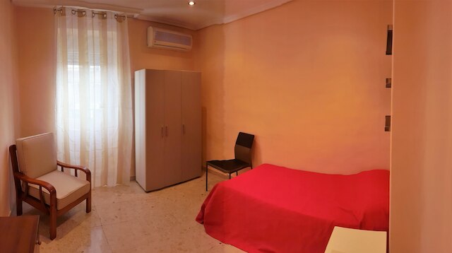 ピソ フント アル プエンテ ロマーノ イ メスキータ コン コチェラ