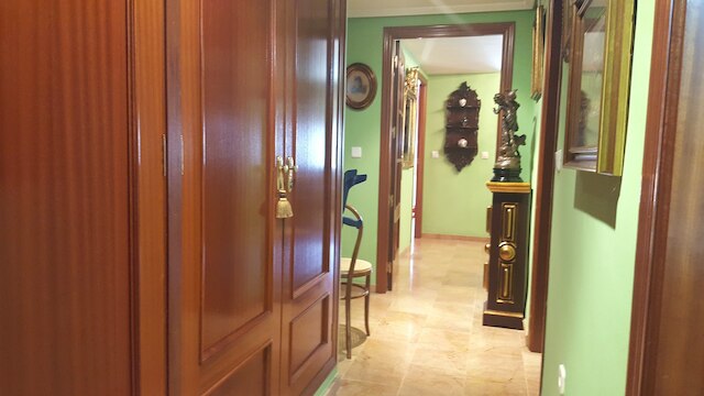 ピソ フント ア ハルディネス デ ラ ヴィクトリア イ レンフェ