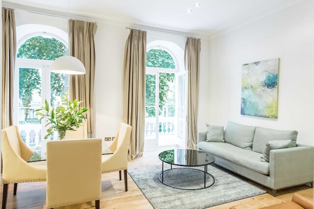 ロンドン ヴィラ - 13 タルボット スクエア