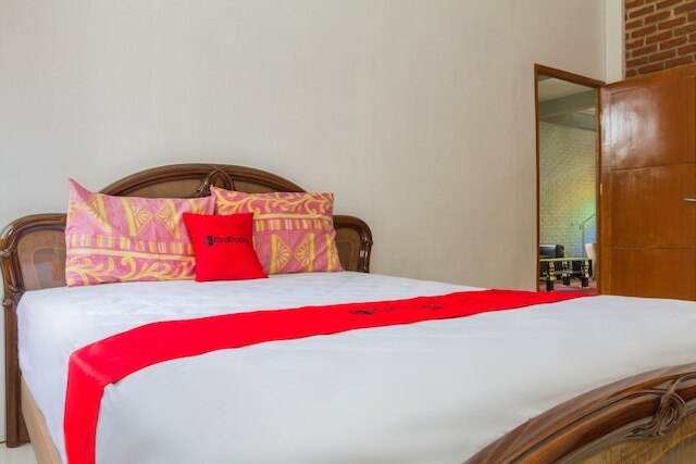 レッドドアーズ ニア カンポン ガジャ2