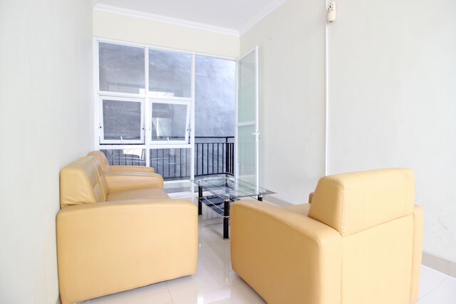 レッドドアーズ ニア アミコム ジョグジャカルタ