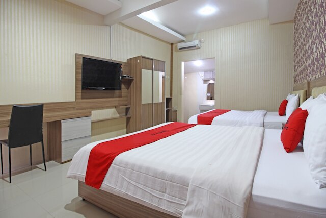 レッドドアーズ ニア ジョグジョ シティ モール