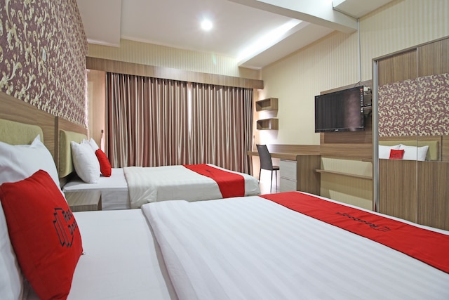 レッドドアーズ ニア ジョグジョ シティ モール