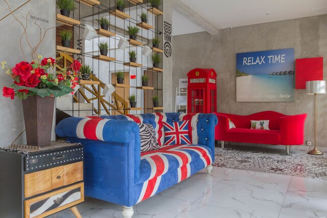 レッドドアーズ プレミアム アット ザ バティック ホテル モートハ