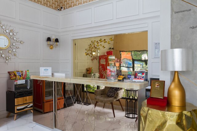 レッドドアーズ プレミアム アット ザ バティック ホテル モートハ