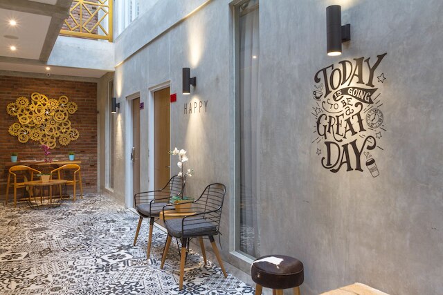 レッドドアーズ プレミアム アット ザ バティック ホテル モートハ