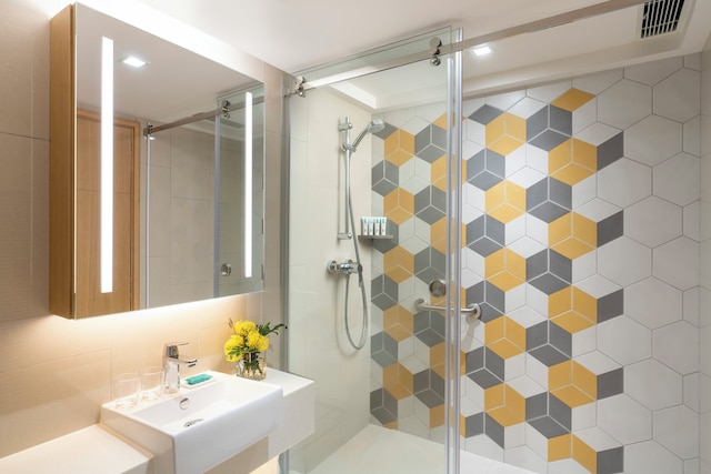 シャアマ アイランド ノース香港 (香港莎瑪港島北服務式公寓)