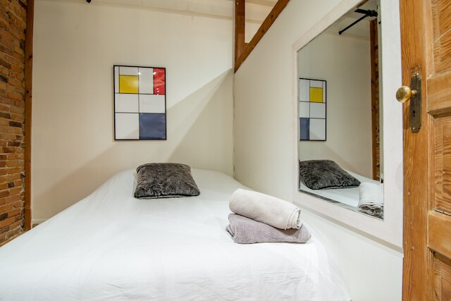 1858 アップスケール ロフツ イン オールド モントリオール バイ ヌアージュ