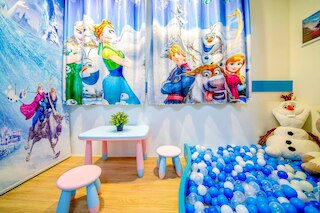 ハン ティエン スライド (涵天童話民宿)